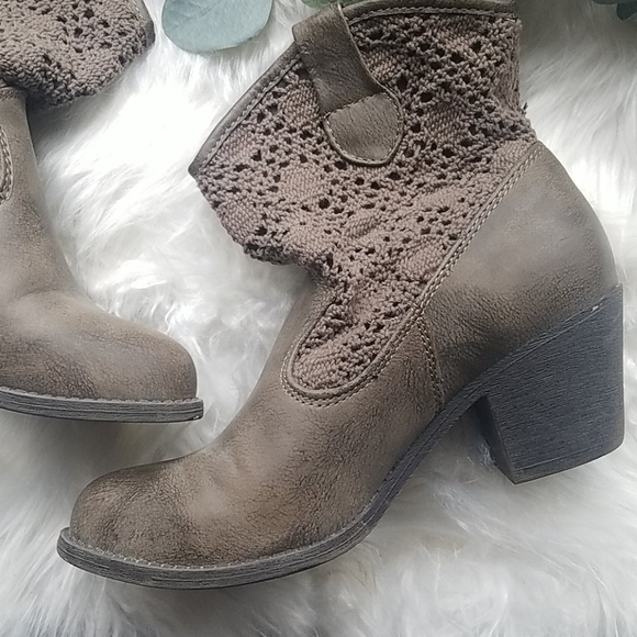 Jellypop Booties - Picture 2 of 8